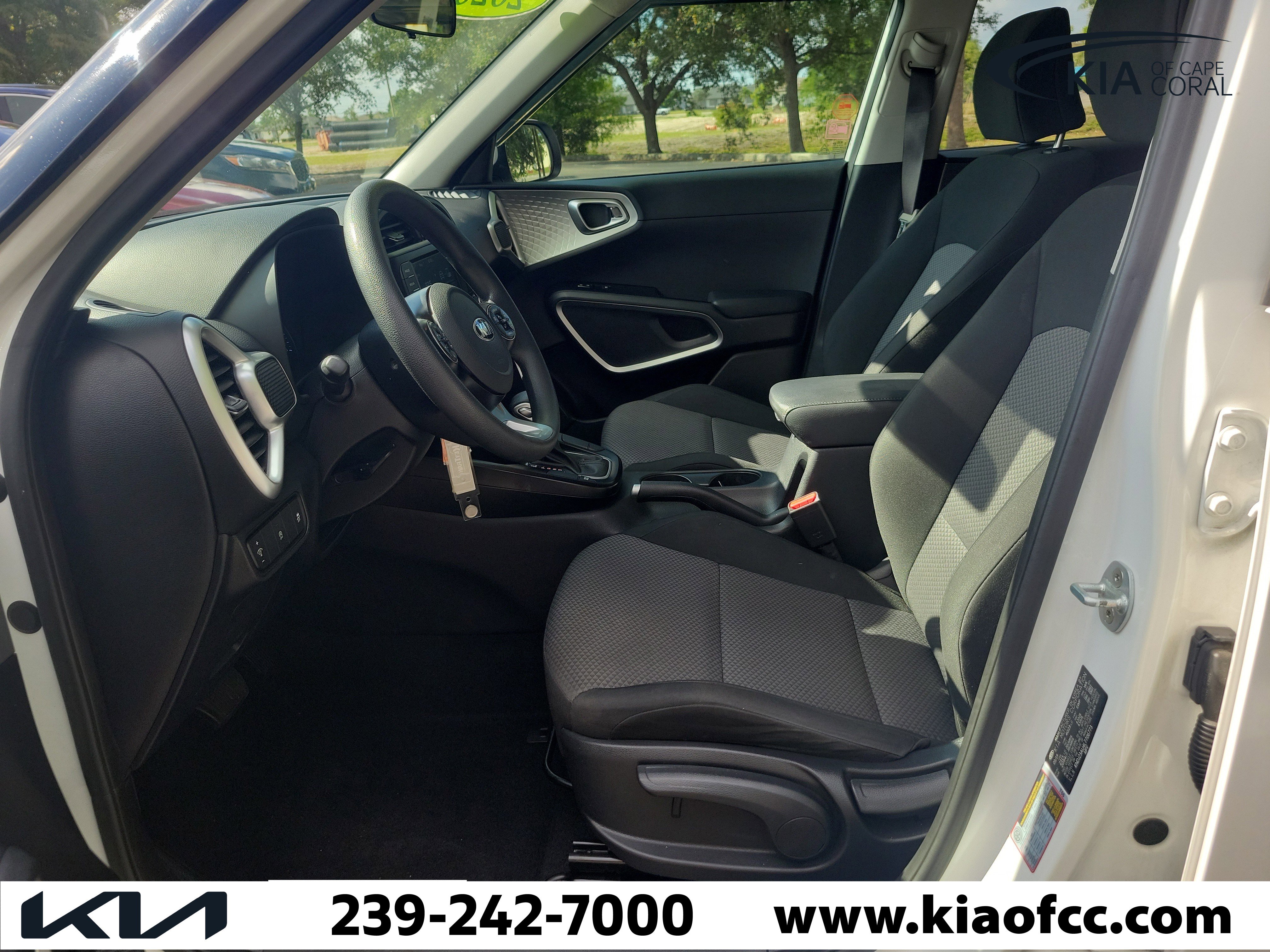 Used 2020 Kia Soul LX FWD image 20
