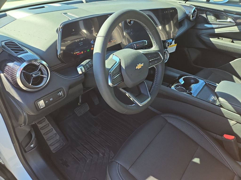 New 2026 Chevrolet Blazer EV LT image 10