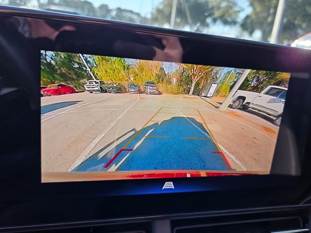 Certified 2025 Chevrolet Trax LT w/ LT Convenience Package image 28