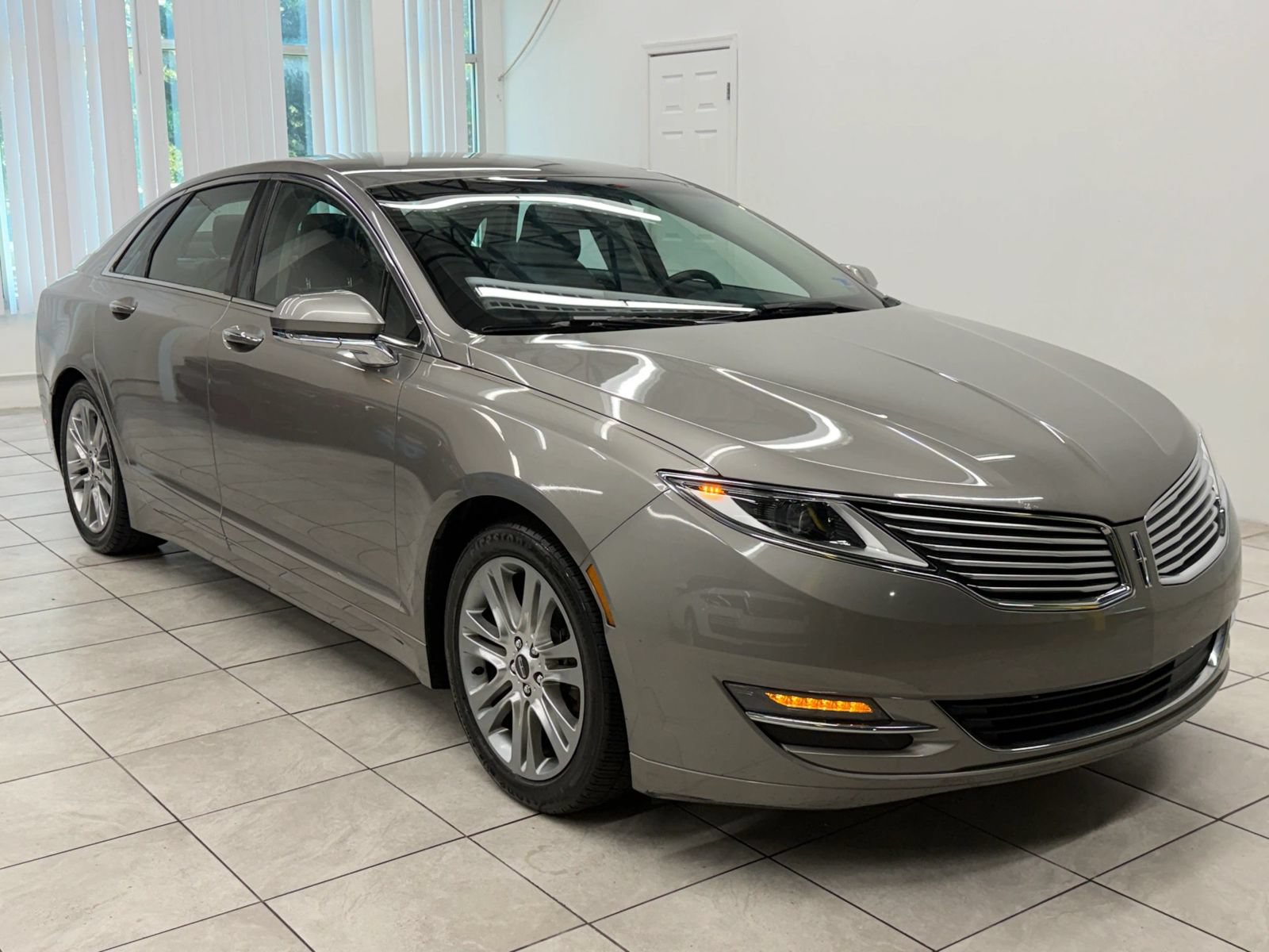 Used 2015 Lincoln MKZ