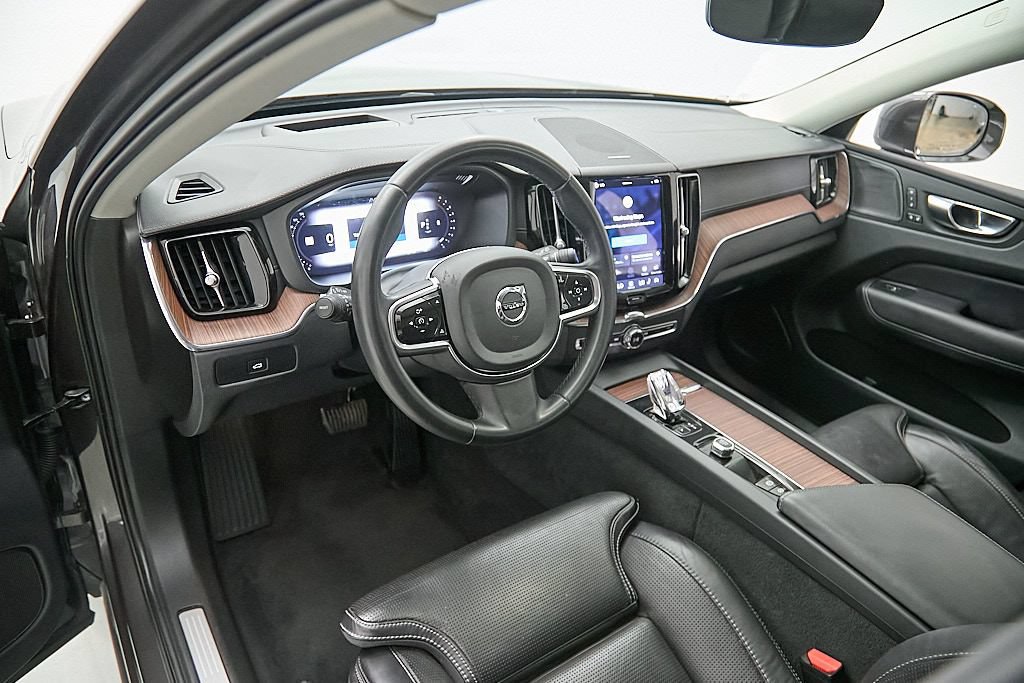 Certified 2023 Volvo XC60 B6 Ultimate AWD/4WD image 12