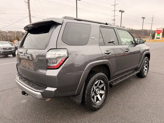 Used 2020 Toyota 4Runner TRD Off-Road AWD/4WD image 5
