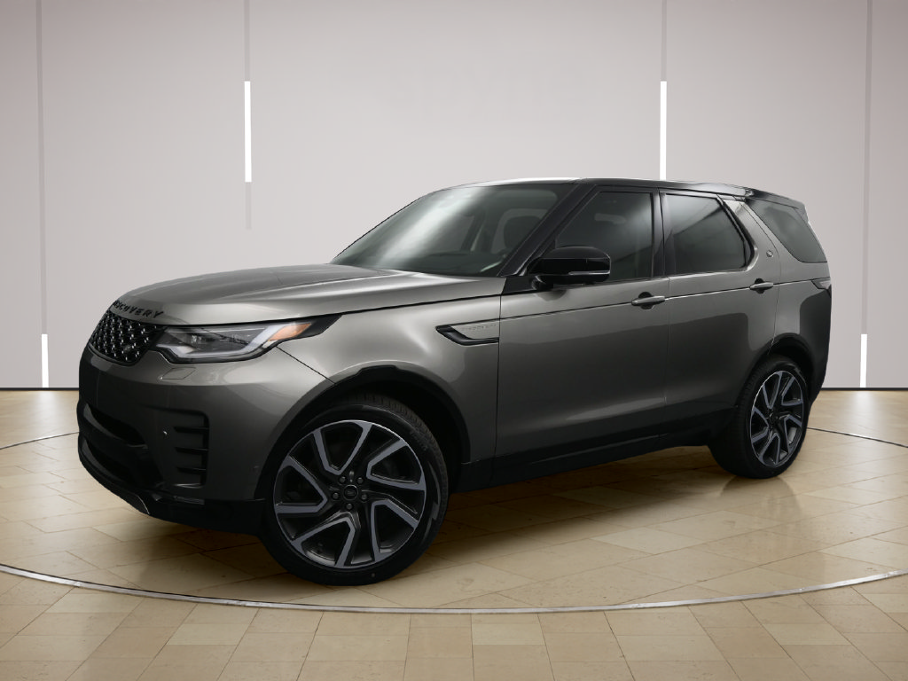 Used 2025 Land Rover Discovery Dynamic SE