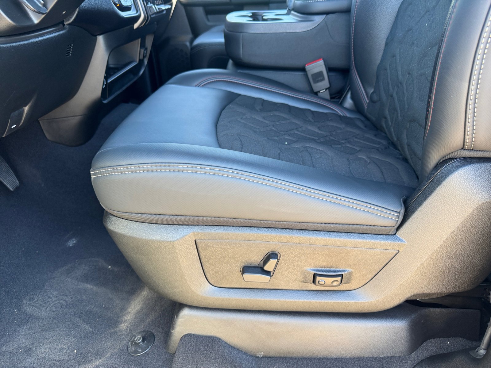 Used 2026 RAM 2500 Power Wagon image 13