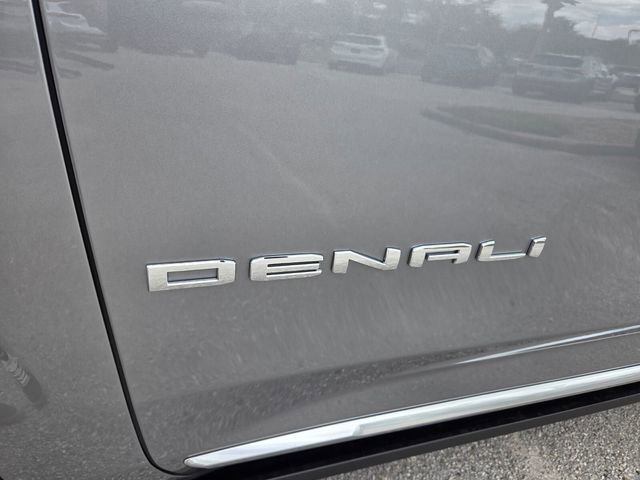 New 2026 GMC Yukon XL Denali w/ Sun & Power Step Package AWD/4WD image 3