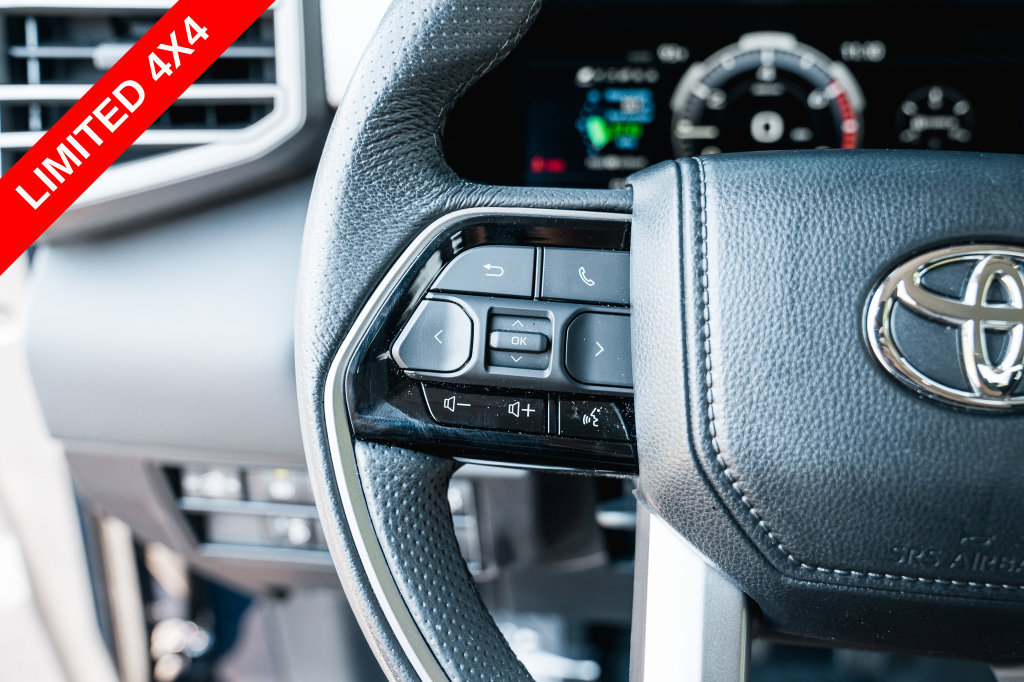 Used 2024 Toyota Tundra Limited AWD/4WD image 16