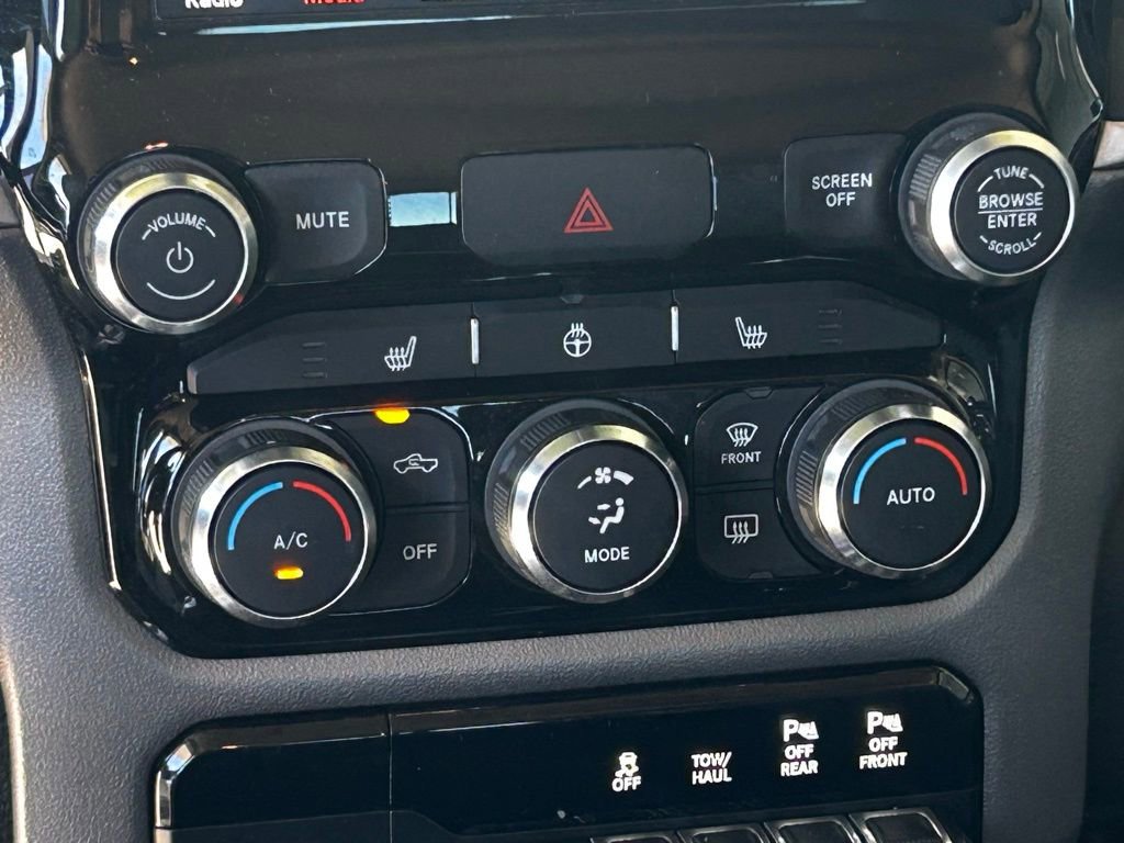 Used 2019 RAM 1500 Big Horn image 29