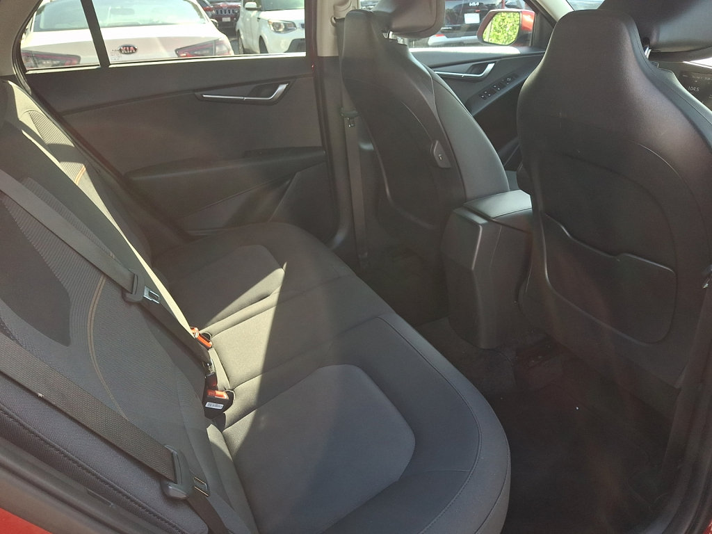 Used 2023 Kia Niro LX FWD image 21