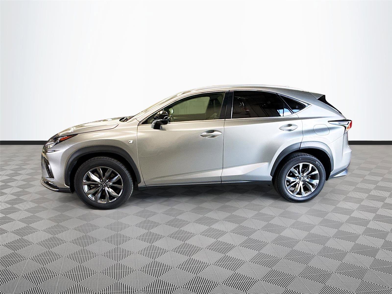 Used 2021 Lexus NX 300 F Sport w/ F Sport Premium Package FWD image 4
