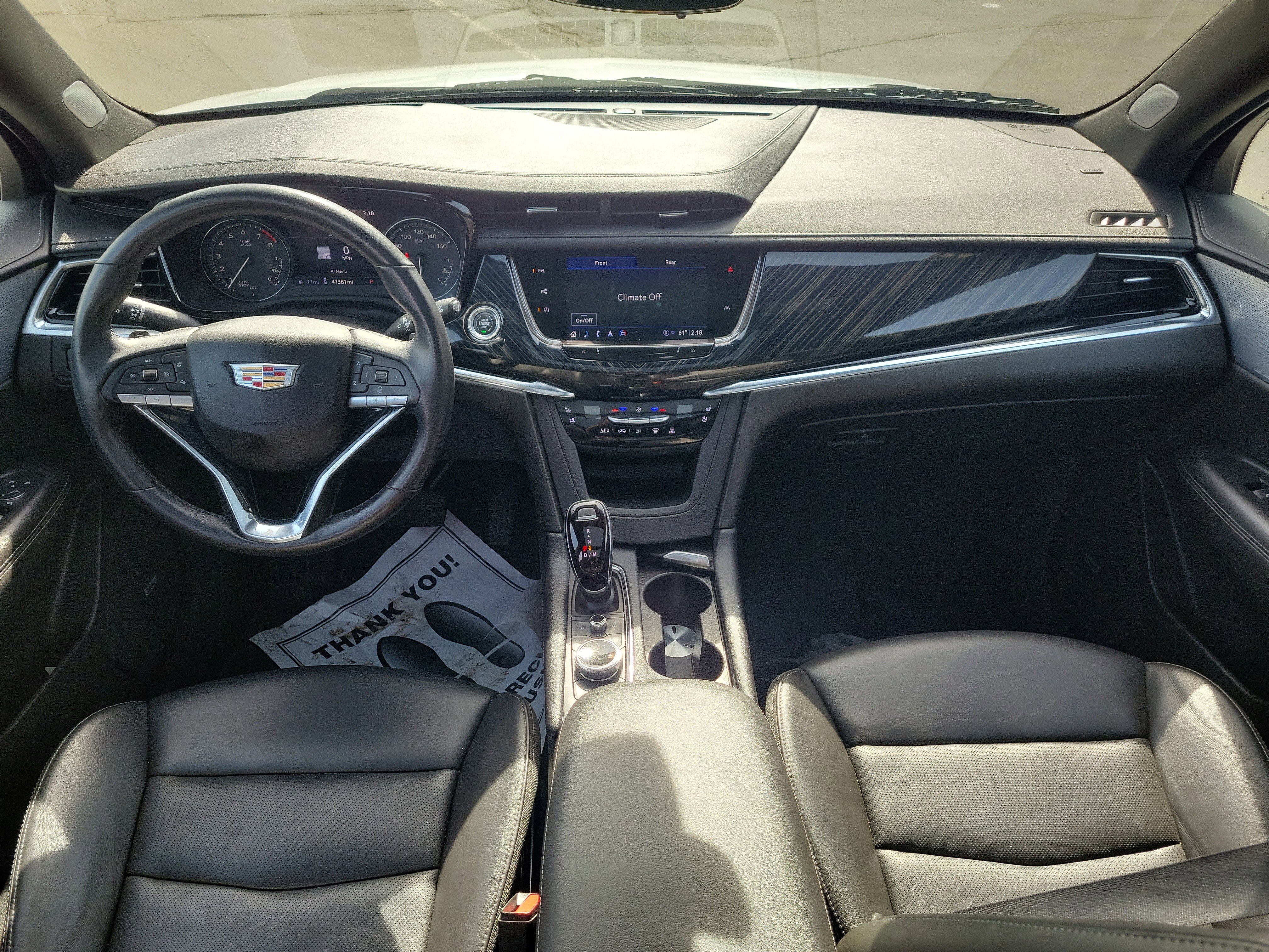 Used 2023 Cadillac XT6 Premium Luxury w/ Technology Package image 11