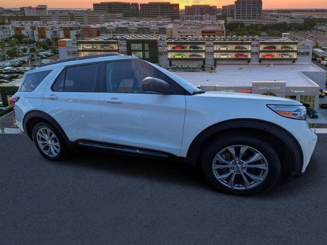 Used 2021 Ford Explorer XLT w/ Equipment Group 202A image 1