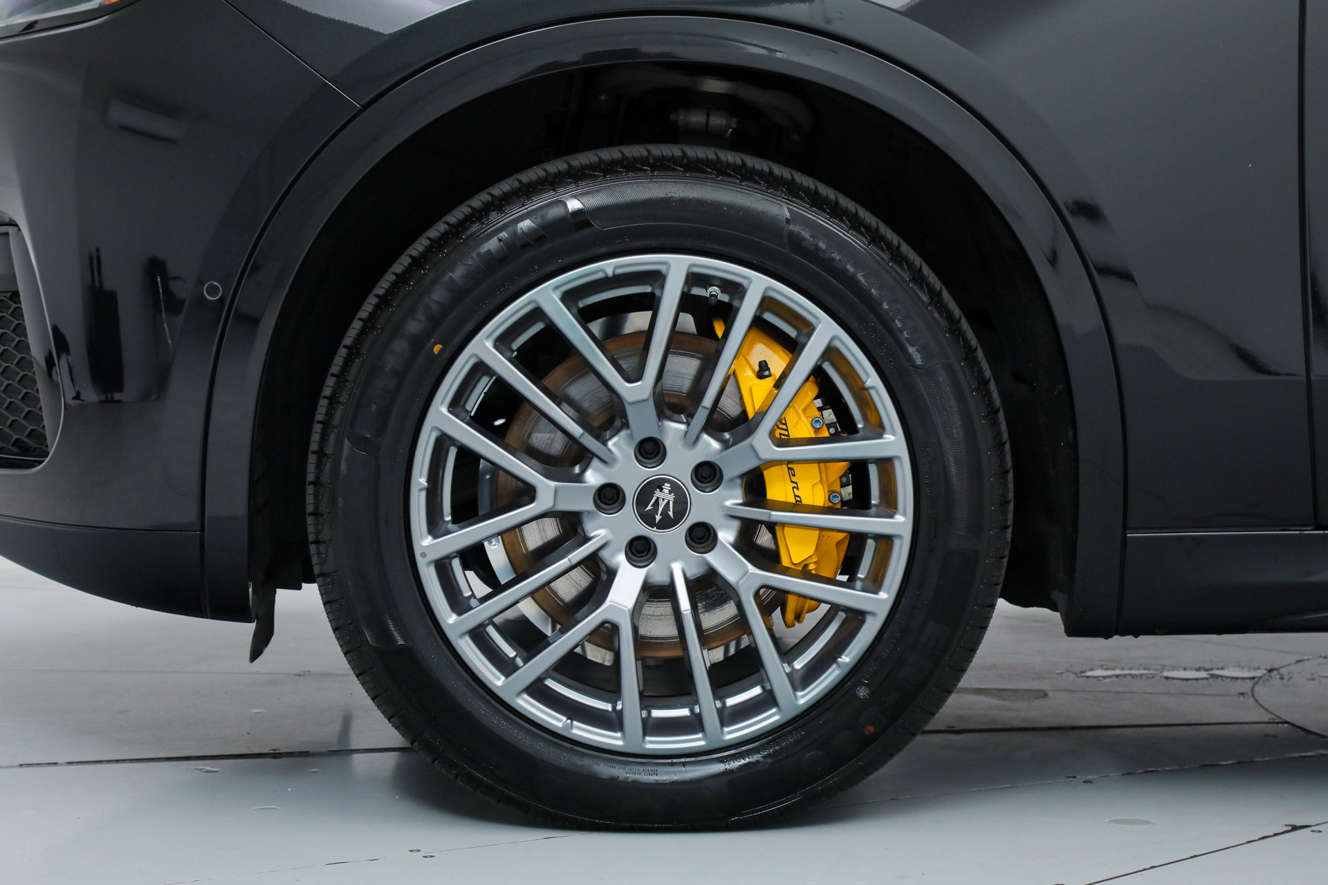 Certified 2023 Maserati Grecale GT image 22