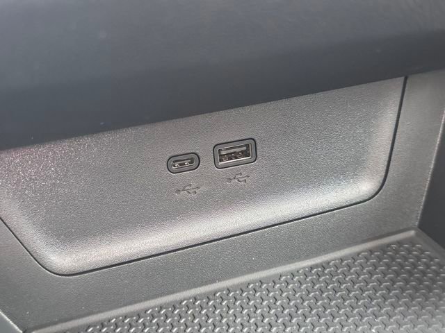 New 2026 Chevrolet Equinox LT w/ Safety and Technology Package image 31