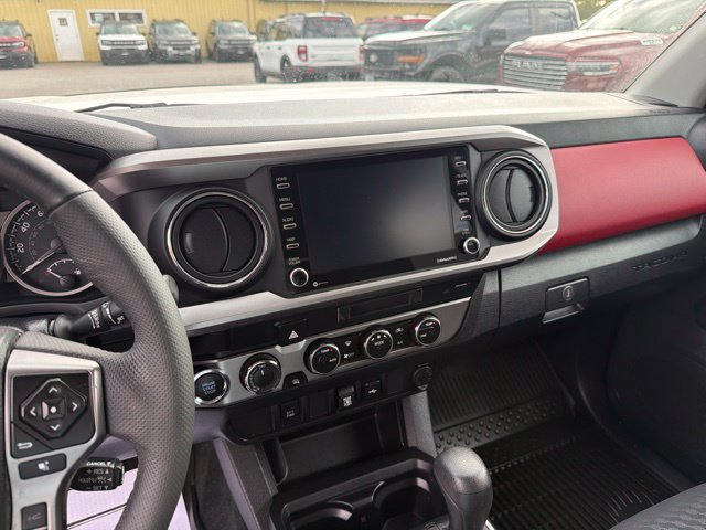 Used 2023 Toyota Tacoma SR5 AWD/4WD image 24