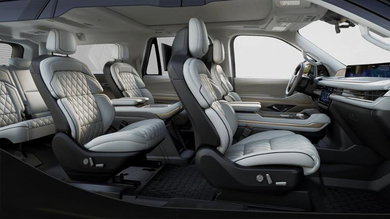 New 2025 Lincoln Navigator L Black Label image 28