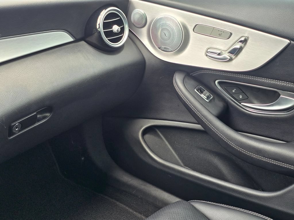 Used 2018 Mercedes-Benz C 300 Coupe w/ Premium Package image 33