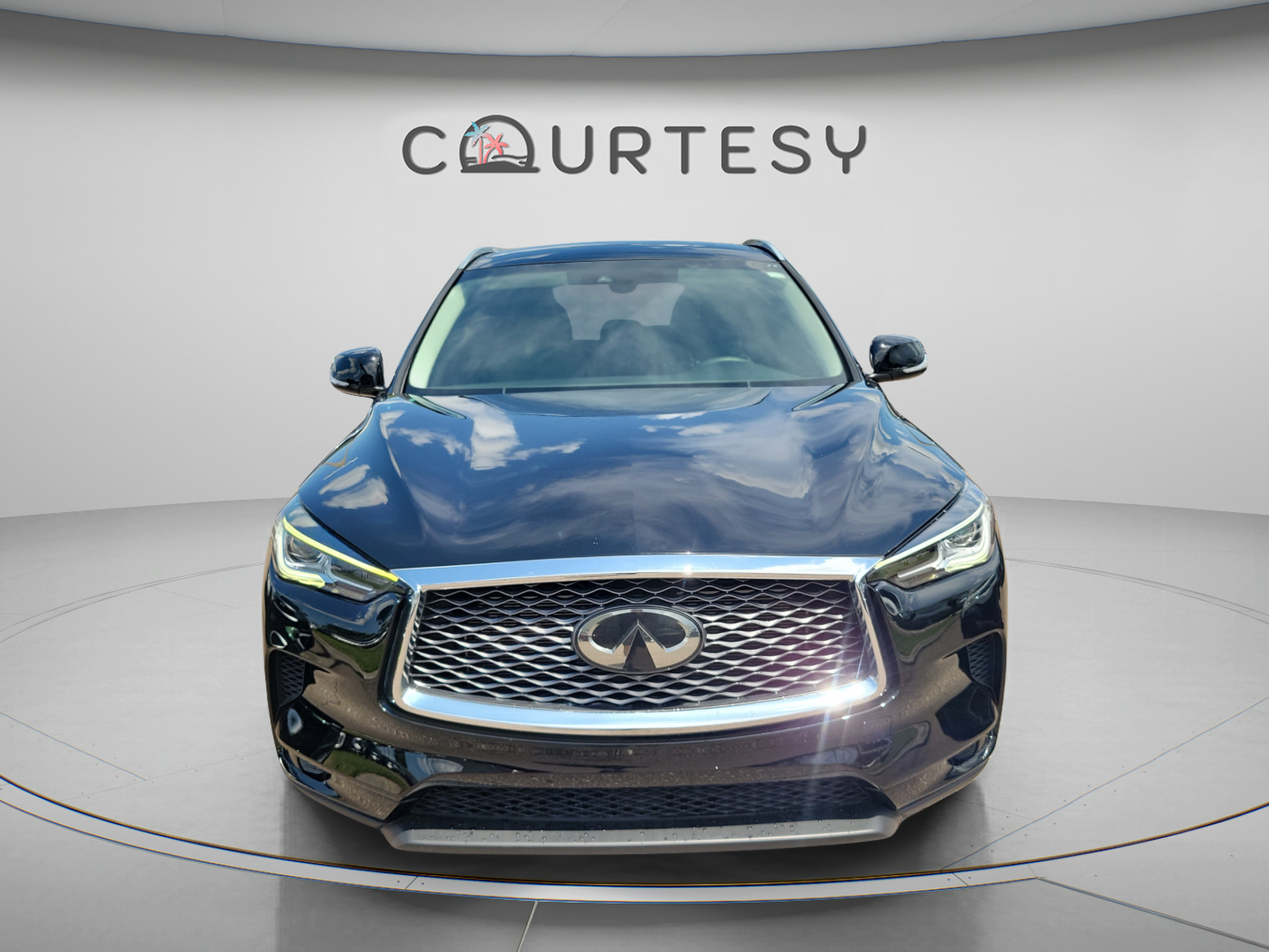 Used 2023 INFINITI QX50 Luxe FWD image 8