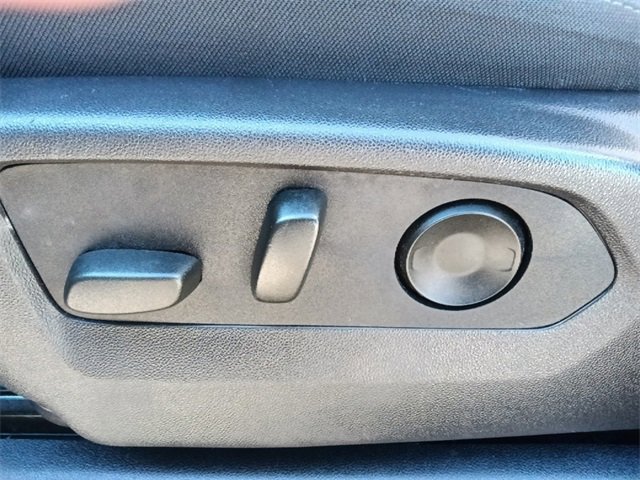 Used 2024 Chevrolet Silverado 1500 Custom image 15