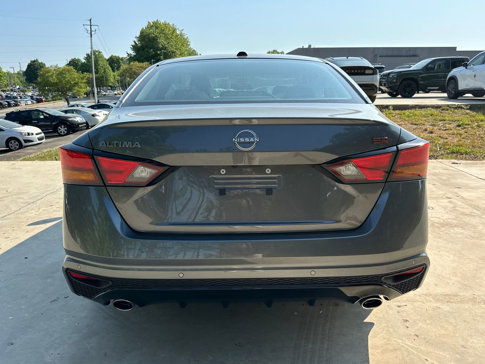 New 2026 Nissan Altima 2.5 SR FWD image 4