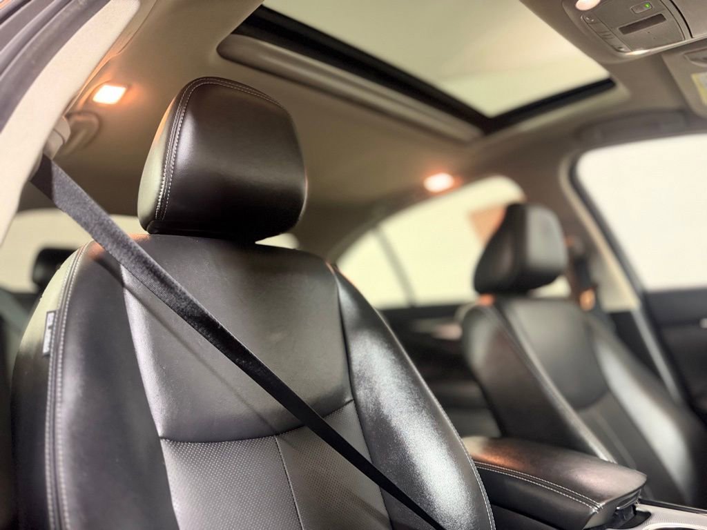 Used 2022 INFINITI Q50 Luxe image 11