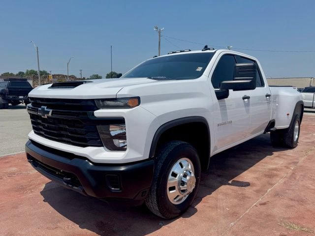 Used 2025 Chevrolet Silverado 3500 W/T AWD/4WD image 1