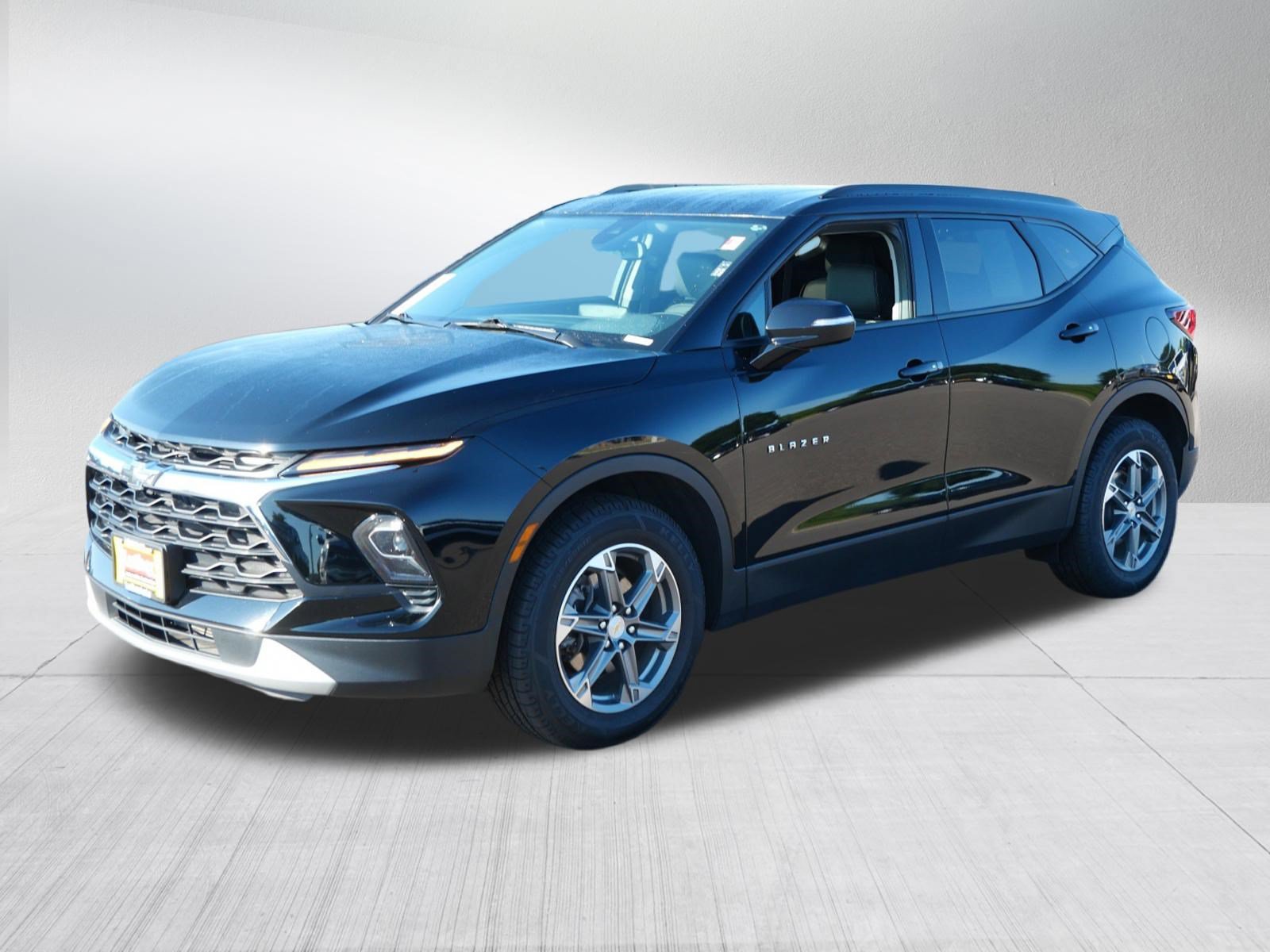 Used 2024 Chevrolet Blazer LT w/ LPO, Floor Liner Package AWD/4WD image 3