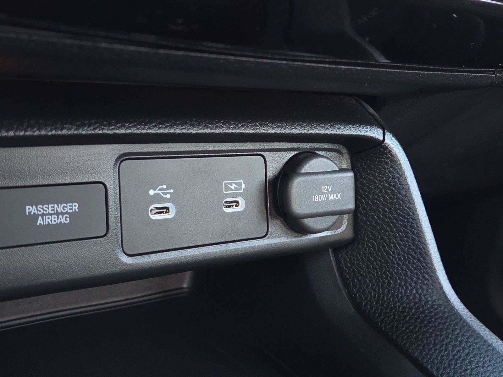 Used 2025 Honda Civic Sport image 9