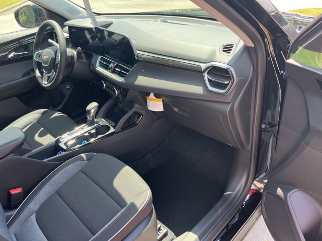 New 2026 Chevrolet TrailBlazer LT w/ Convenience Package image 32