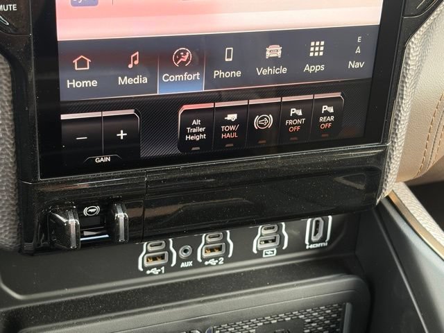 New 2026 RAM 2500 Limited AWD/4WD image 23
