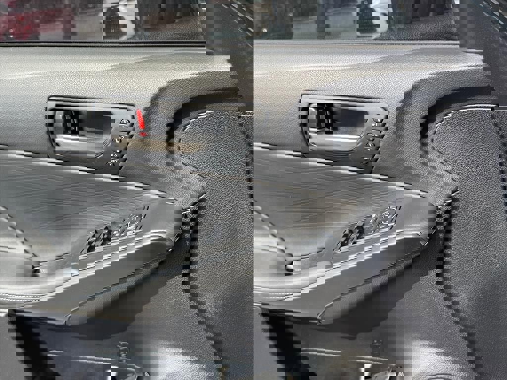 Used 2023 Lexus IS 350 F Sport w/ Navigation Package image 17