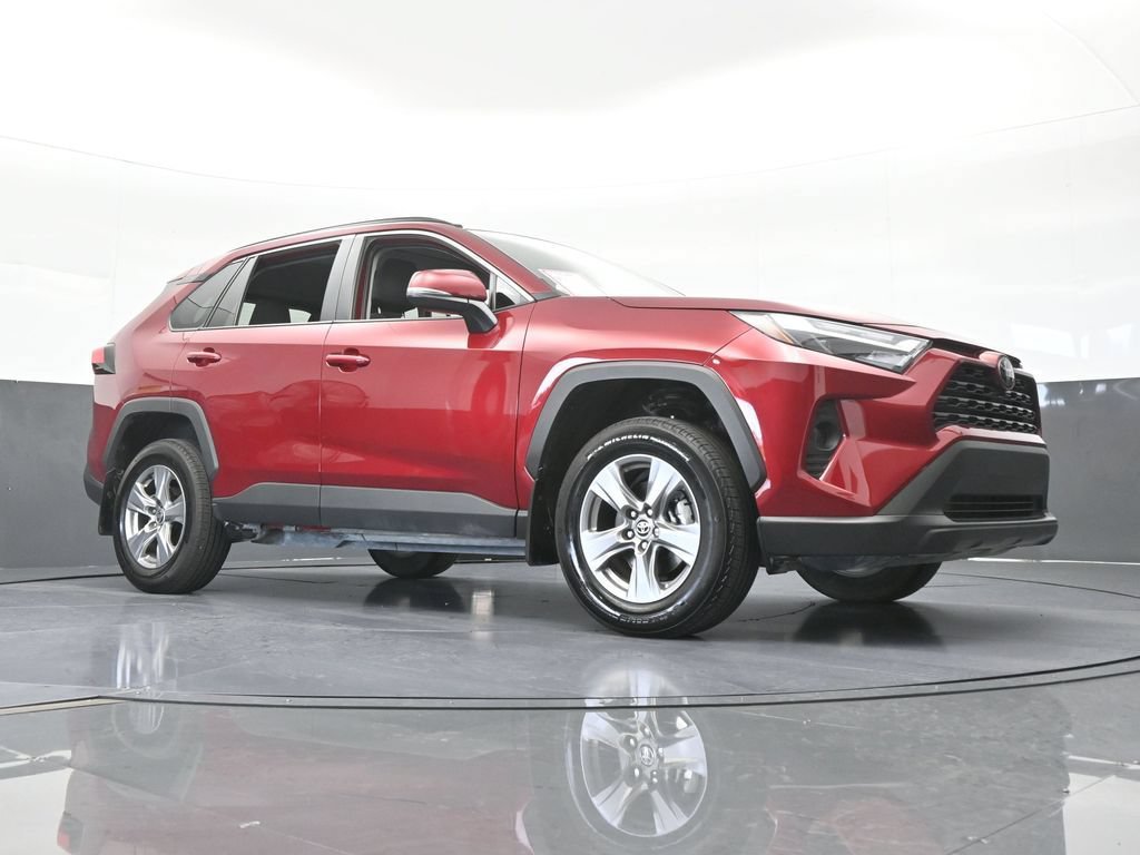 Used 2025 Toyota RAV4 XLE w/ Convenience Package FWD image 61