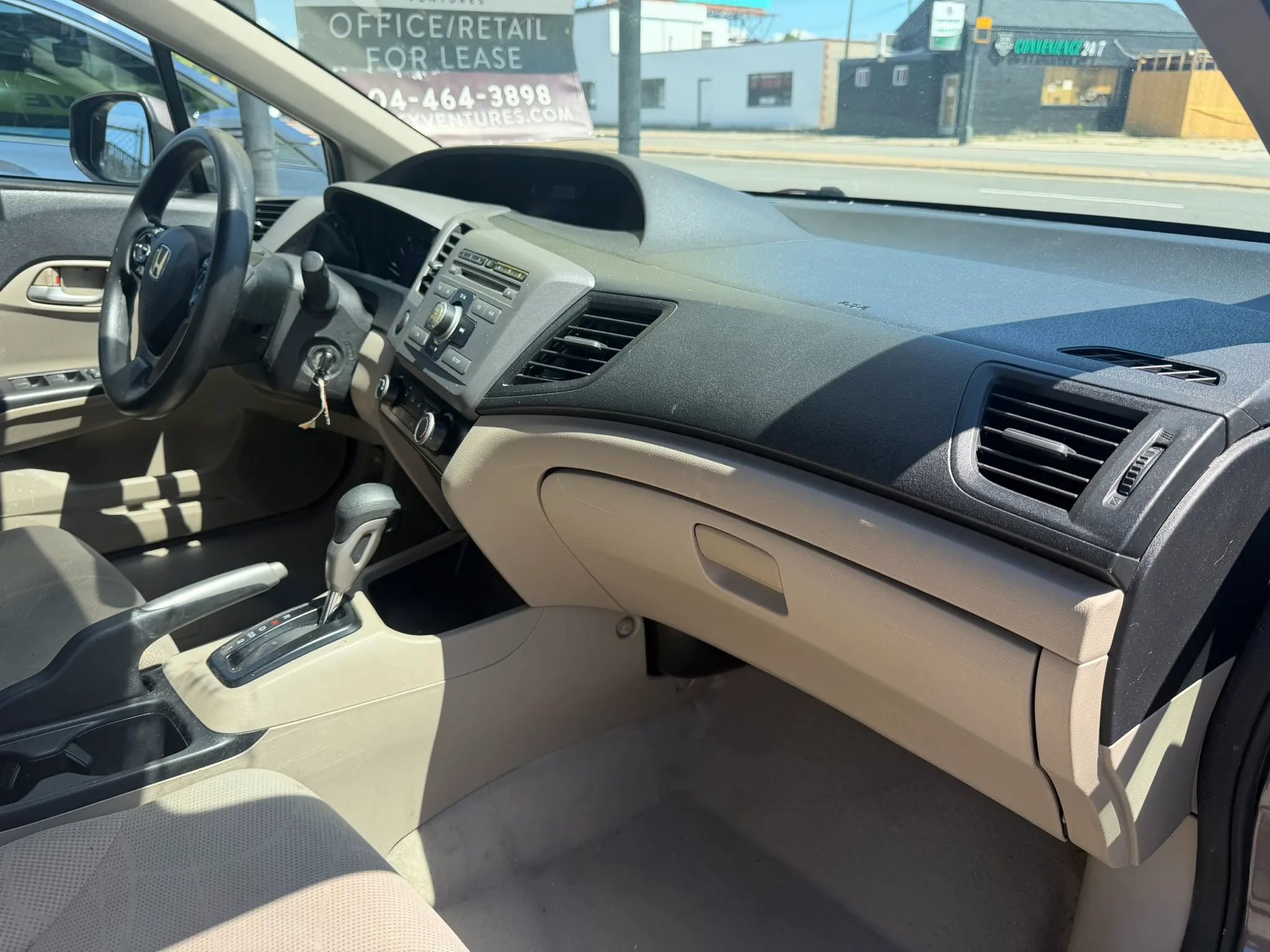 Used 2012 Honda Civic LX image 9