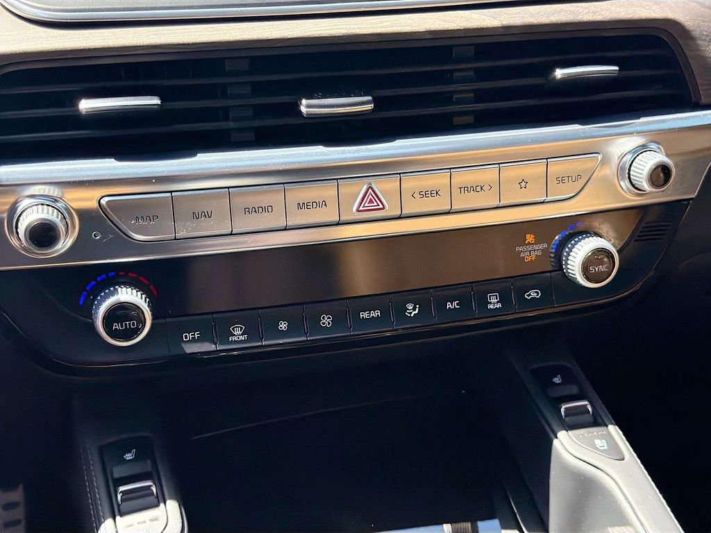 Used 2022 Kia Telluride SX w/ Towing Package FWD image 36