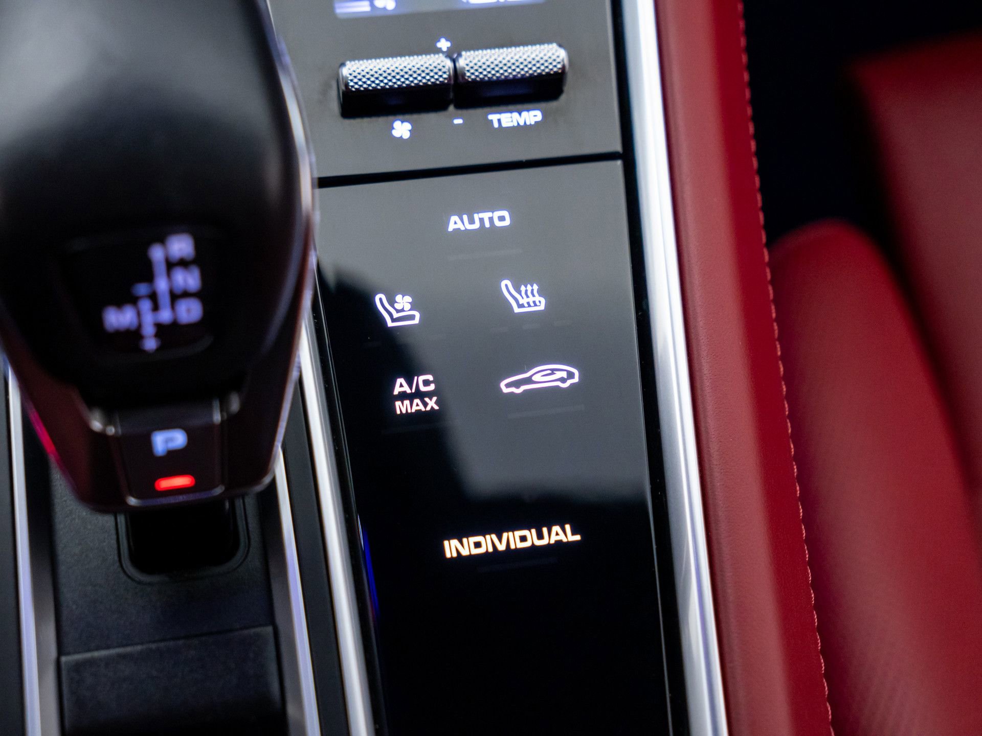 Certified 2023 Porsche Panamera 4 Platinum Edition AWD/4WD image 29