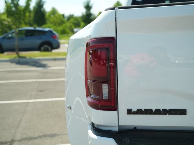 New 2026 RAM 3500 Laramie AWD/4WD image 47