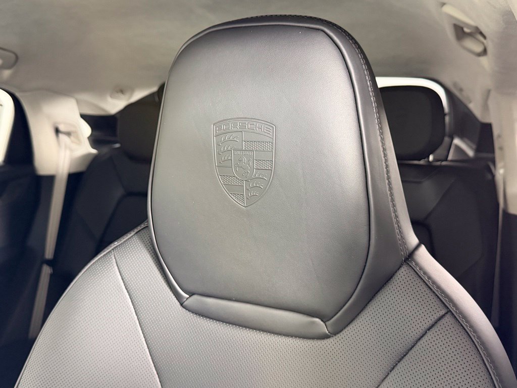 New 2027 Porsche Cayenne Turbo GT AWD/4WD image 23