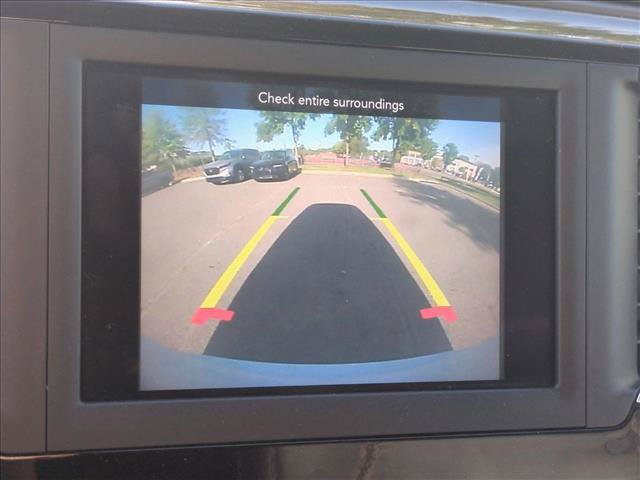 Used 2018 Chrysler Pacifica Touring-L FWD image 14