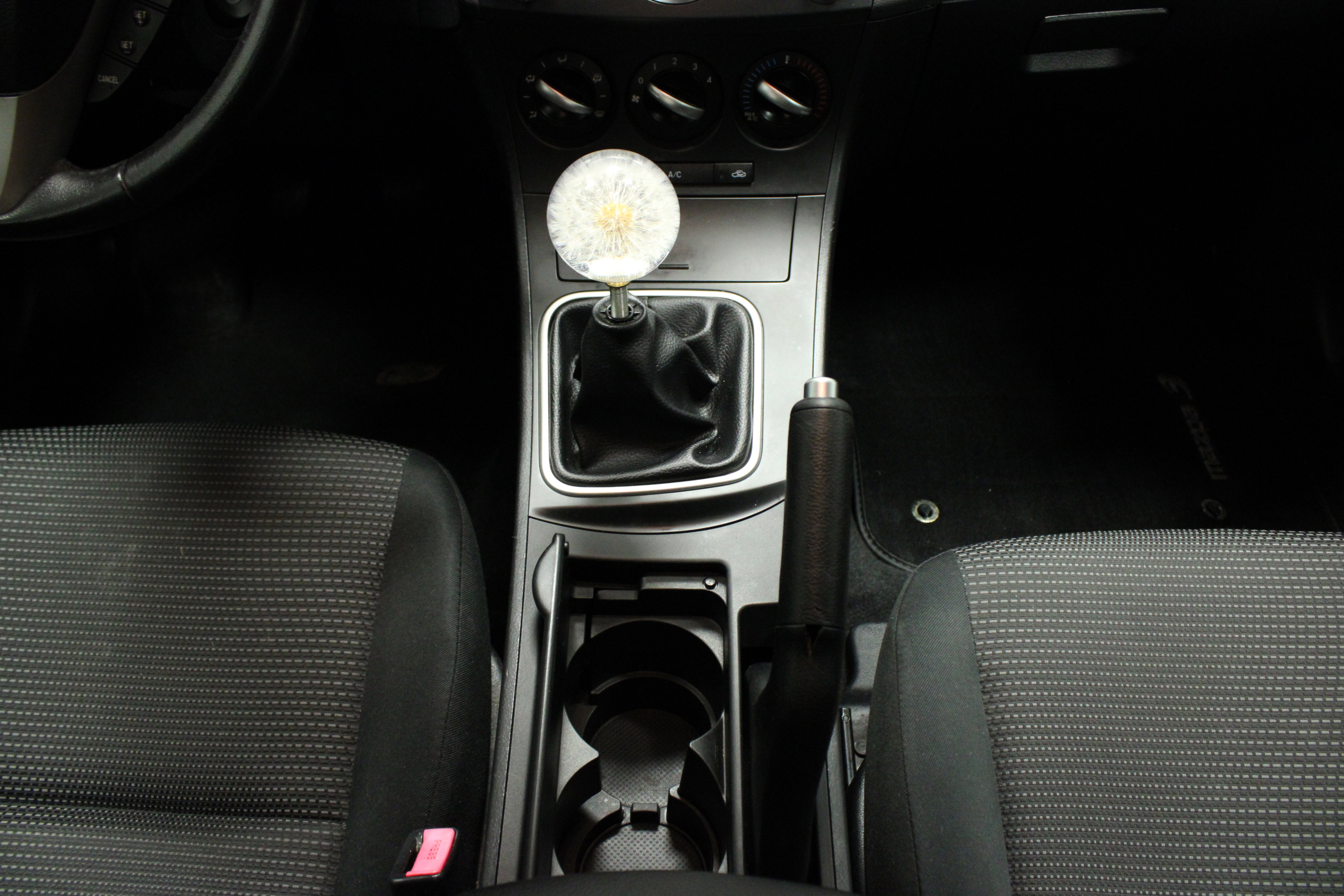 Used 2012 MAZDA MAZDA3 i Touring image 17