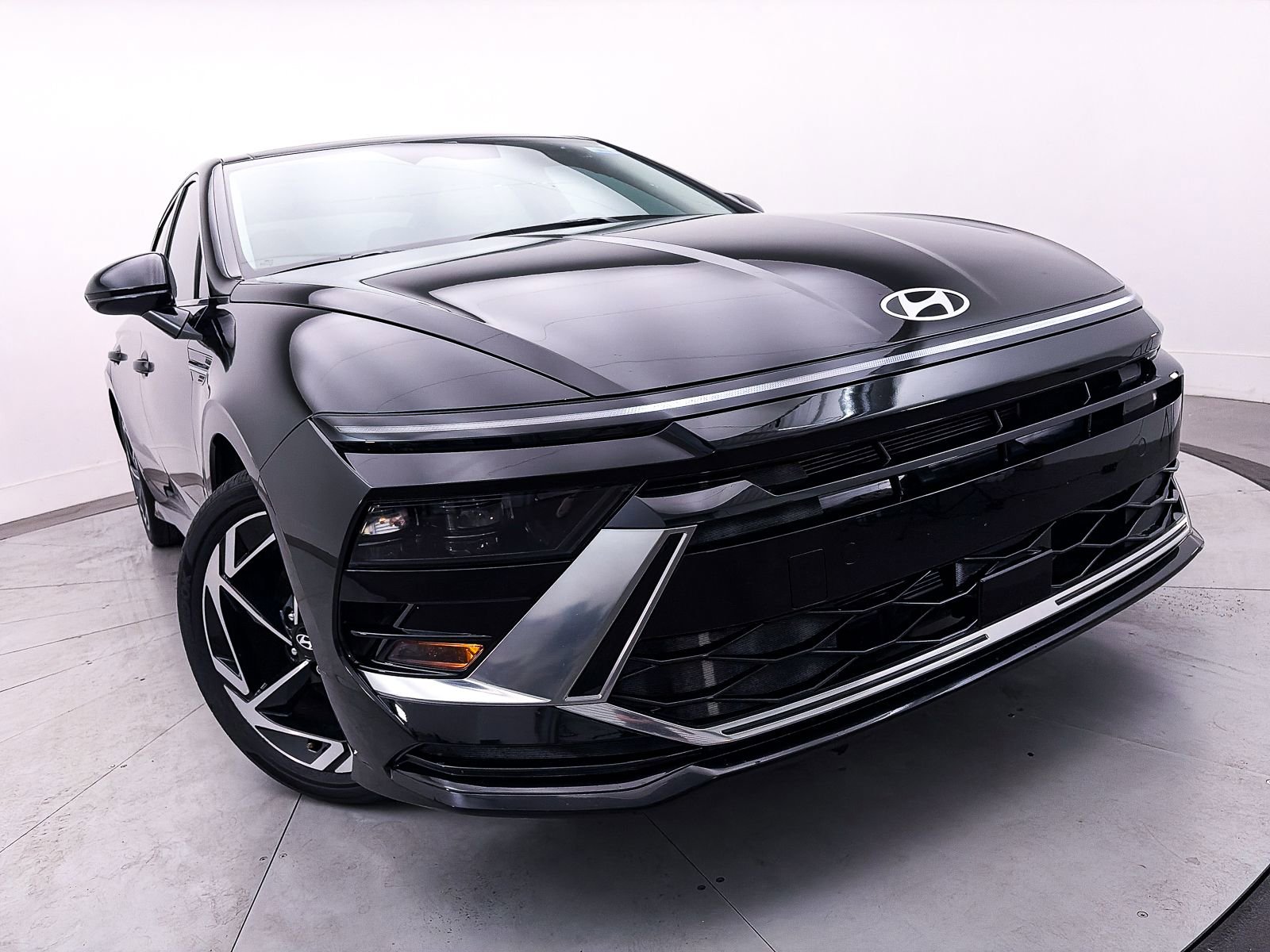 Used 2024 Hyundai Sonata SEL w/ Convenience Package image 8