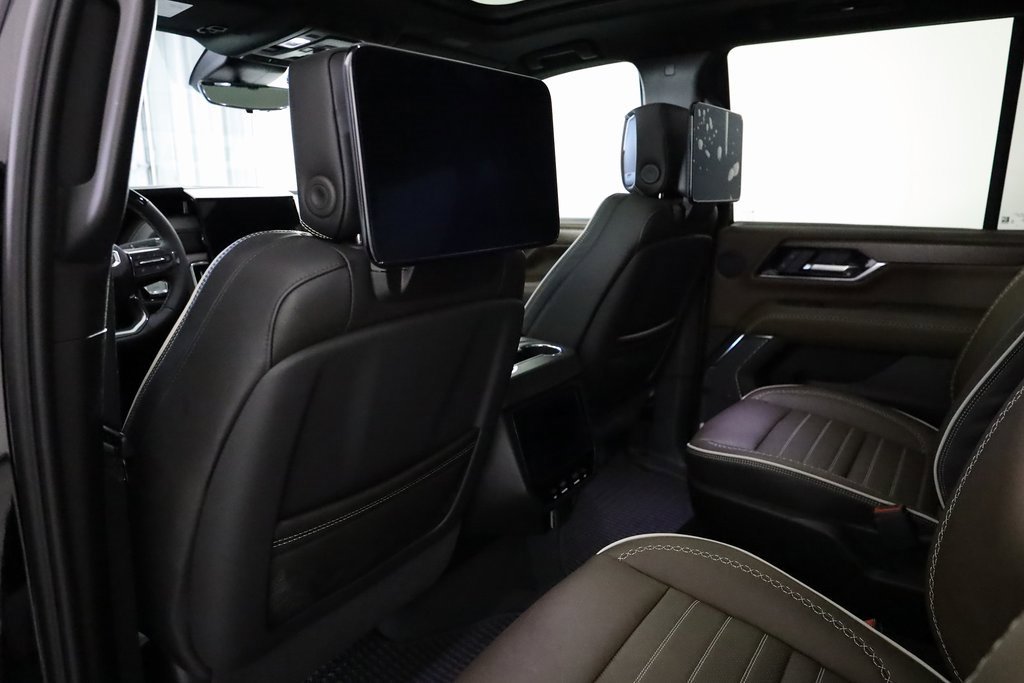 Used 2025 GMC Yukon Denali Ultimate image 17