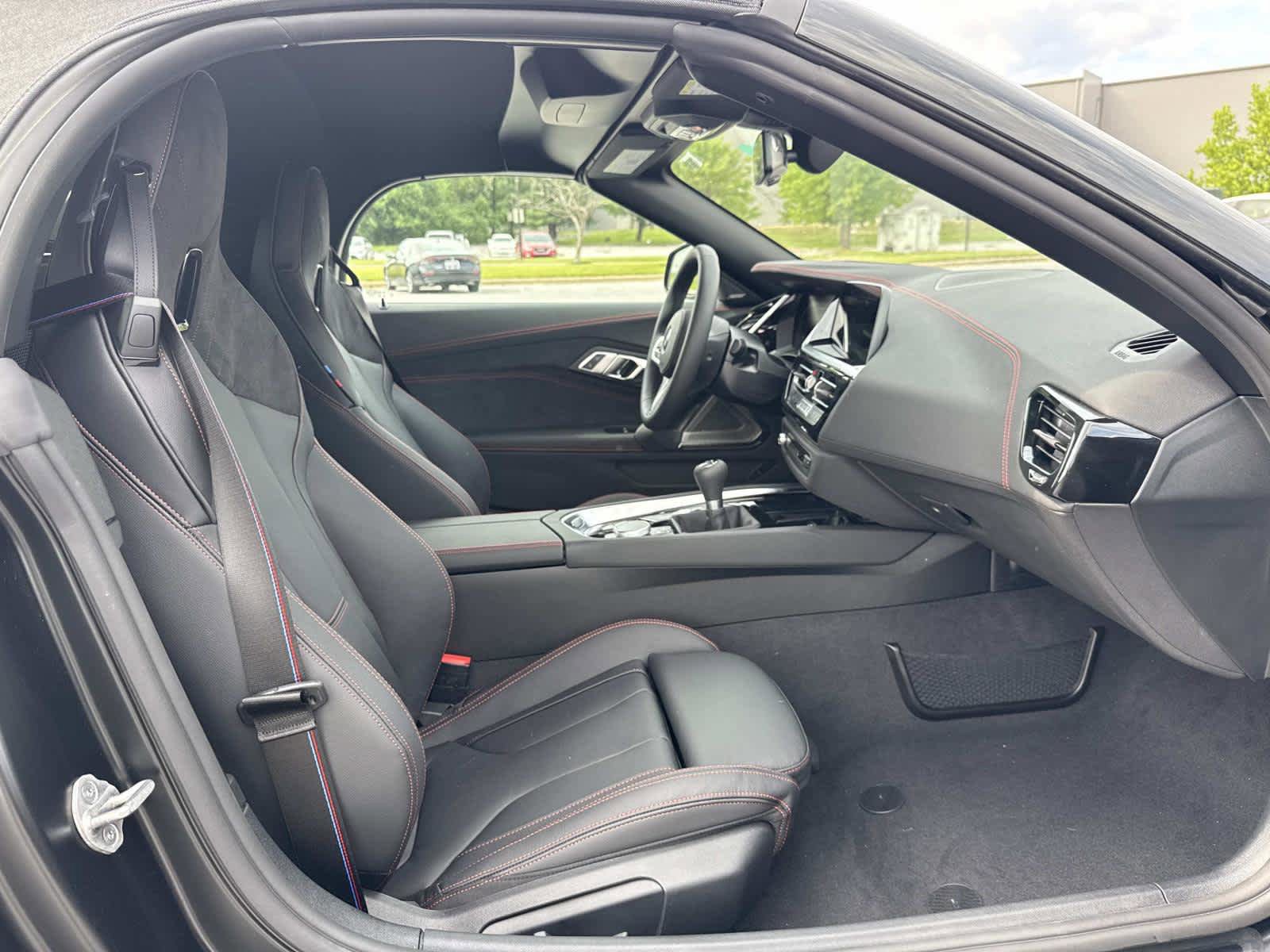 New 2026 BMW Z4 M40i RWD image 15