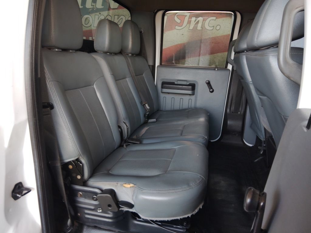Used 2014 Ford F550 4x4 Crew Cab Super Duty image 15
