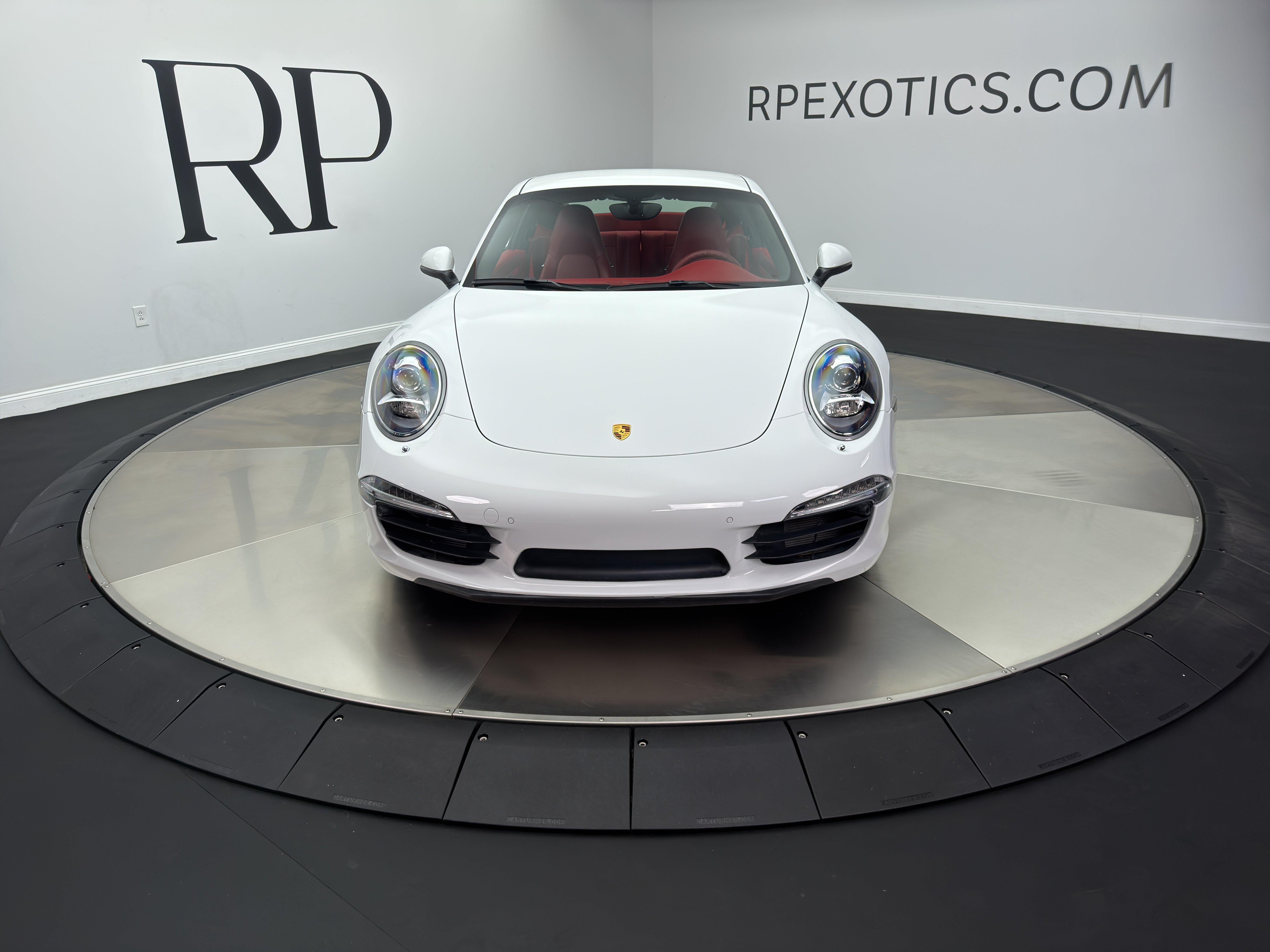 Used 2013 Porsche 911 Carrera S RWD image 2