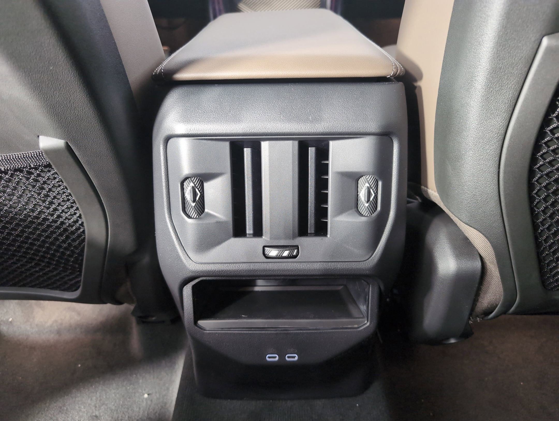 Used 2025 BMW X3 xDrive30i w/ Premium Package image 28