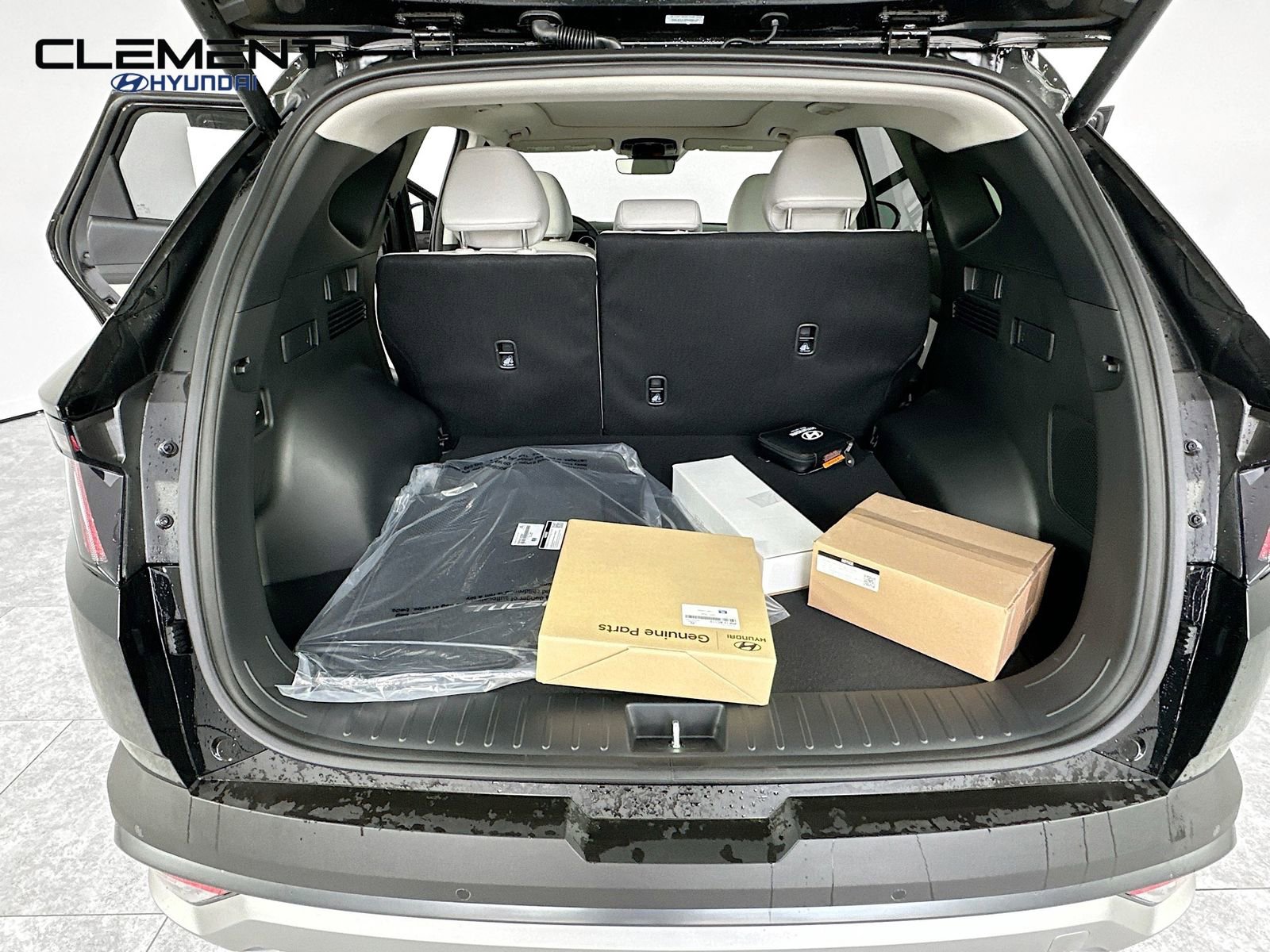 New 2026 Hyundai Tucson Limited w/ Tow & Go Package image 9