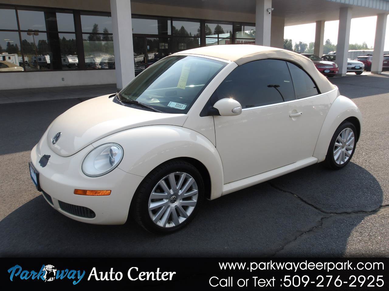 Used 2008 Volkswagen Beetle SE FWD image 1