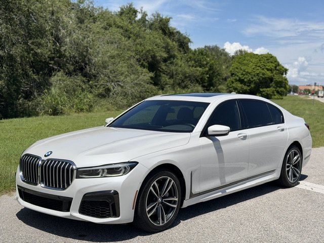 Used 2021 BMW 740i xDrive w/ M Sport Package AWD/4WD image 1
