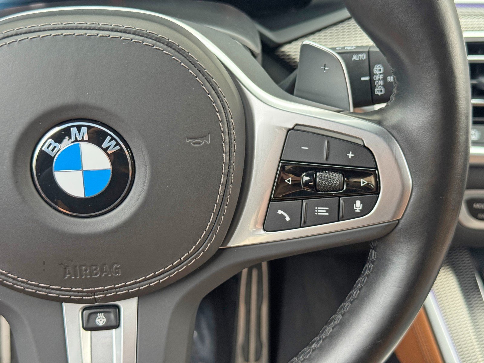Used 2023 BMW X5 xDrive40i w/ Executive Package AWD/4WD image 24