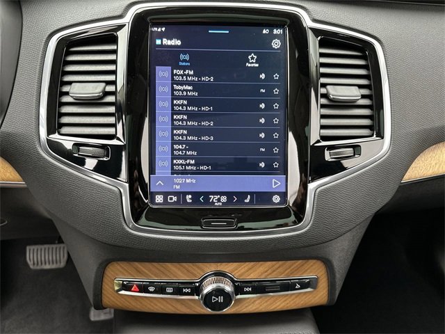 Certified 2023 Volvo XC90 T8 Plus image 16