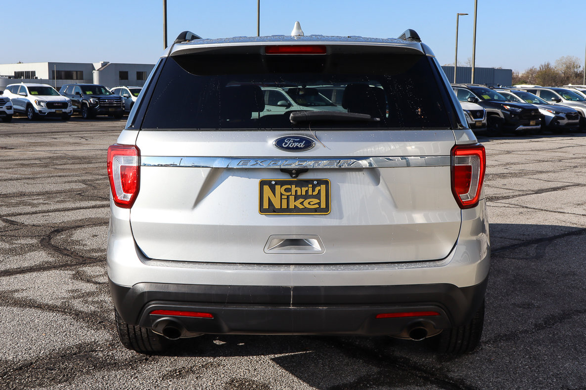 Used 2017 Ford Explorer FWD image 5